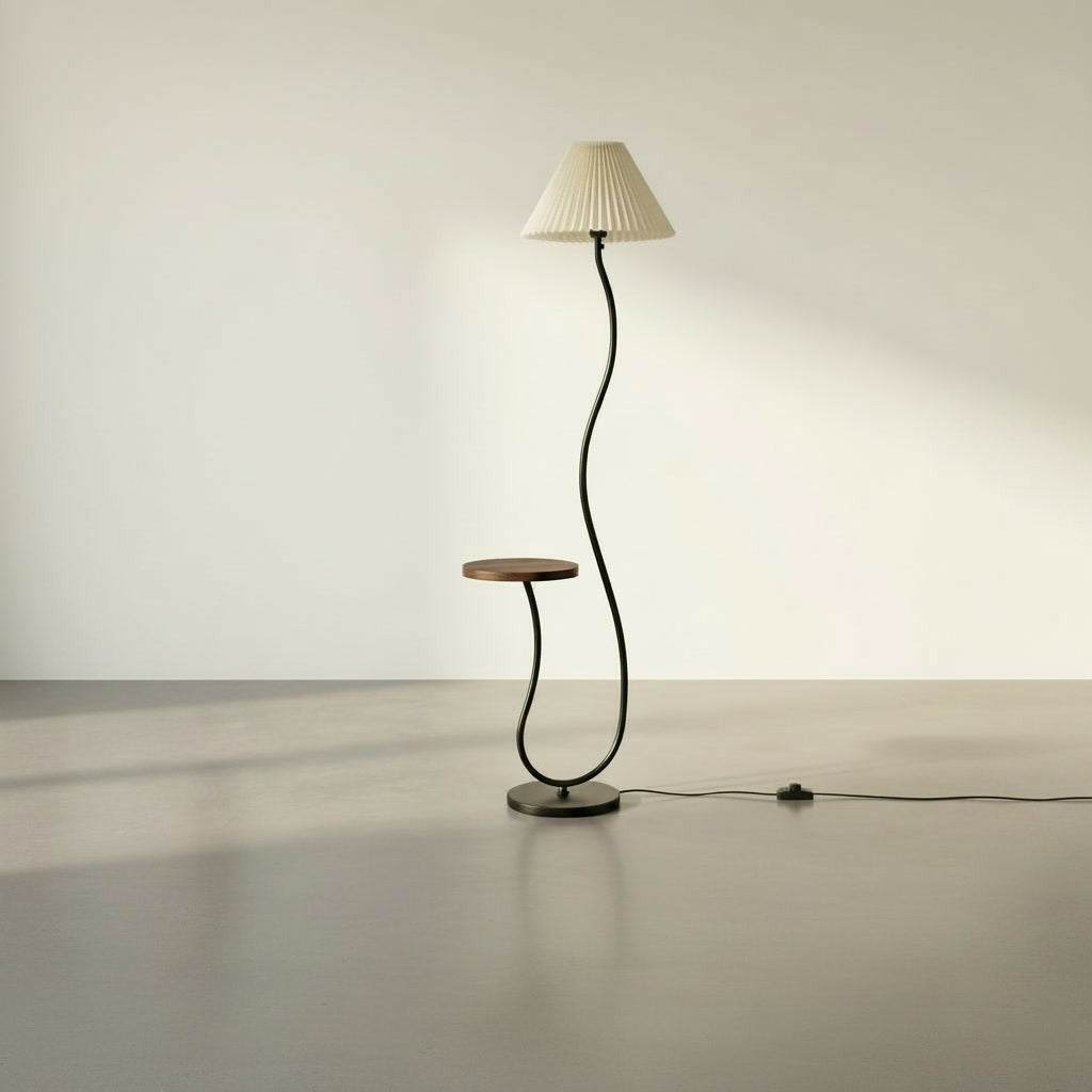 Arlo Floor Lamp